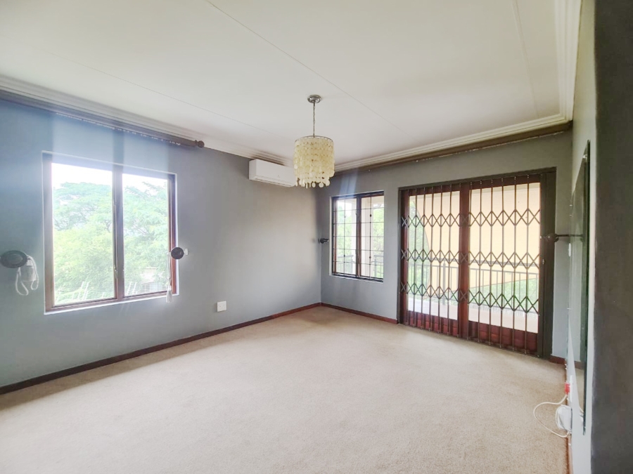 To Let 3 Bedroom Property for Rent in Melodie North West